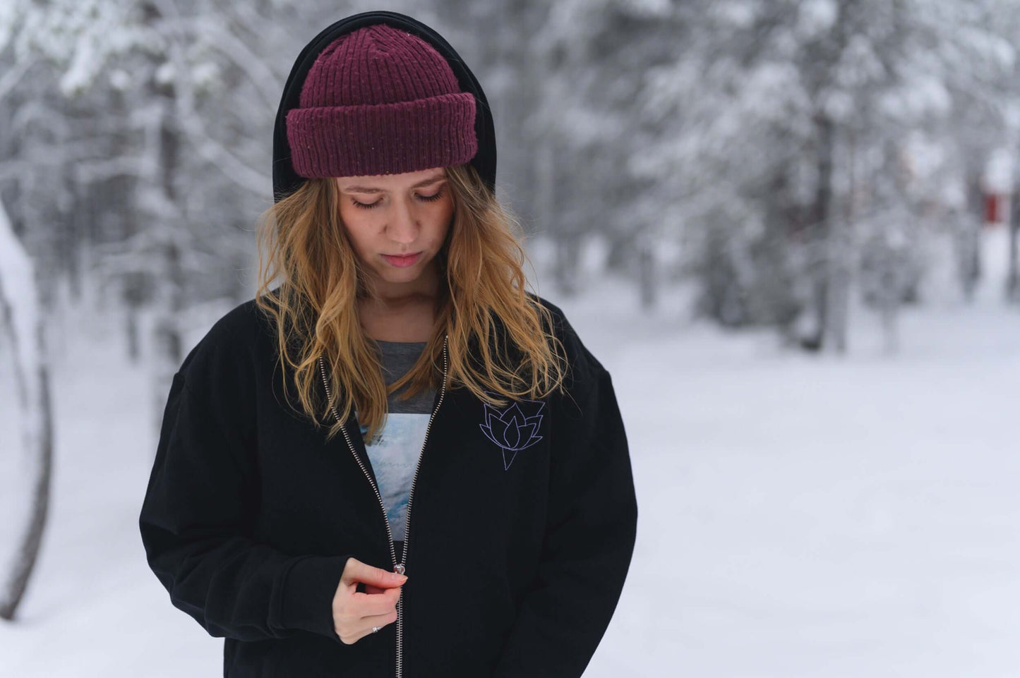 Sunset huppari, Sunset hoodie, VALOTUS, ekologista muotia, eco fashion, slow fashion, sustainable fashion, ekomuoti, sustainable clothing brand, hidas muoti