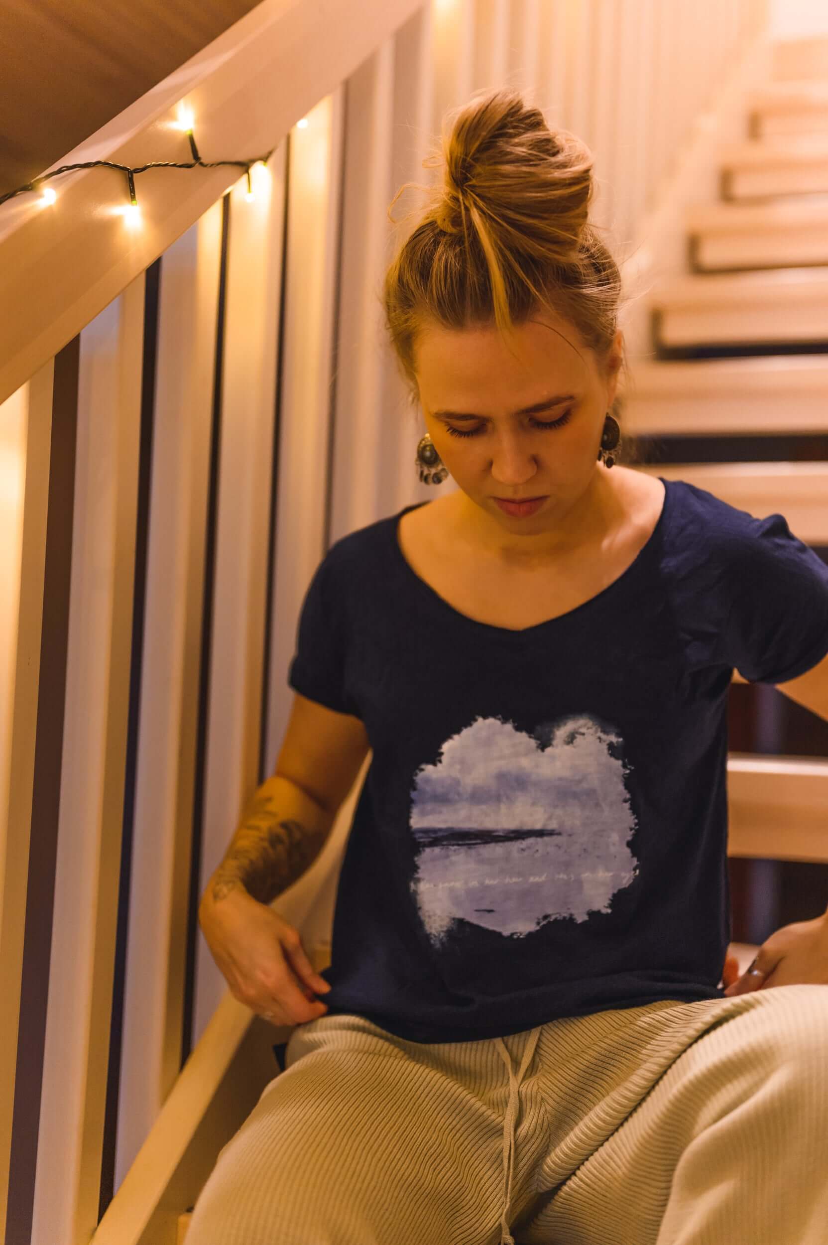 Fell t-paita, Fell t-shirt, VALOTUS, ekologista muotia, eco fashion, slow fashion, sustainable fashion, ekomuoti, sustainable clothing brand, hidas muoti